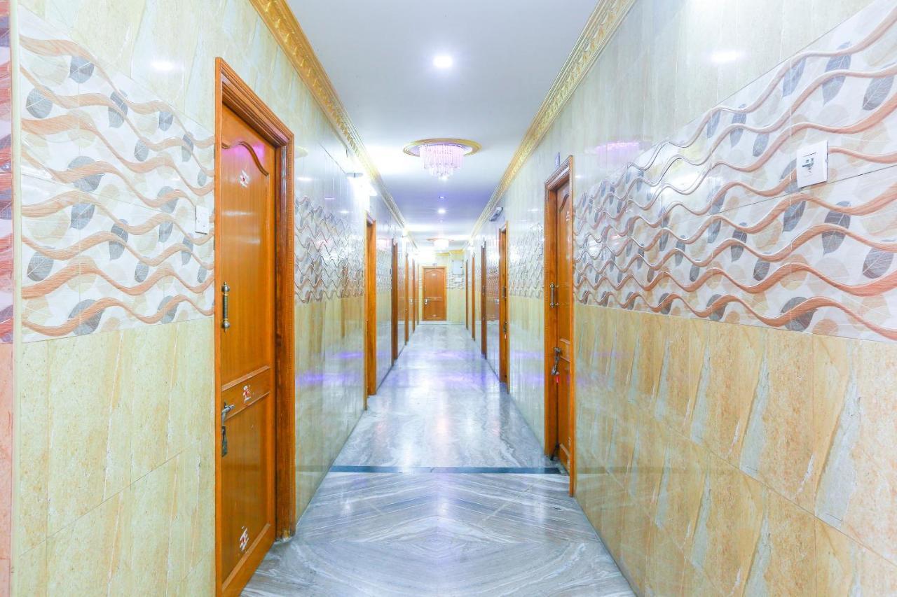 Oyo 68796 Shanthi Mahal Τσενάι Εξωτερικό φωτογραφία